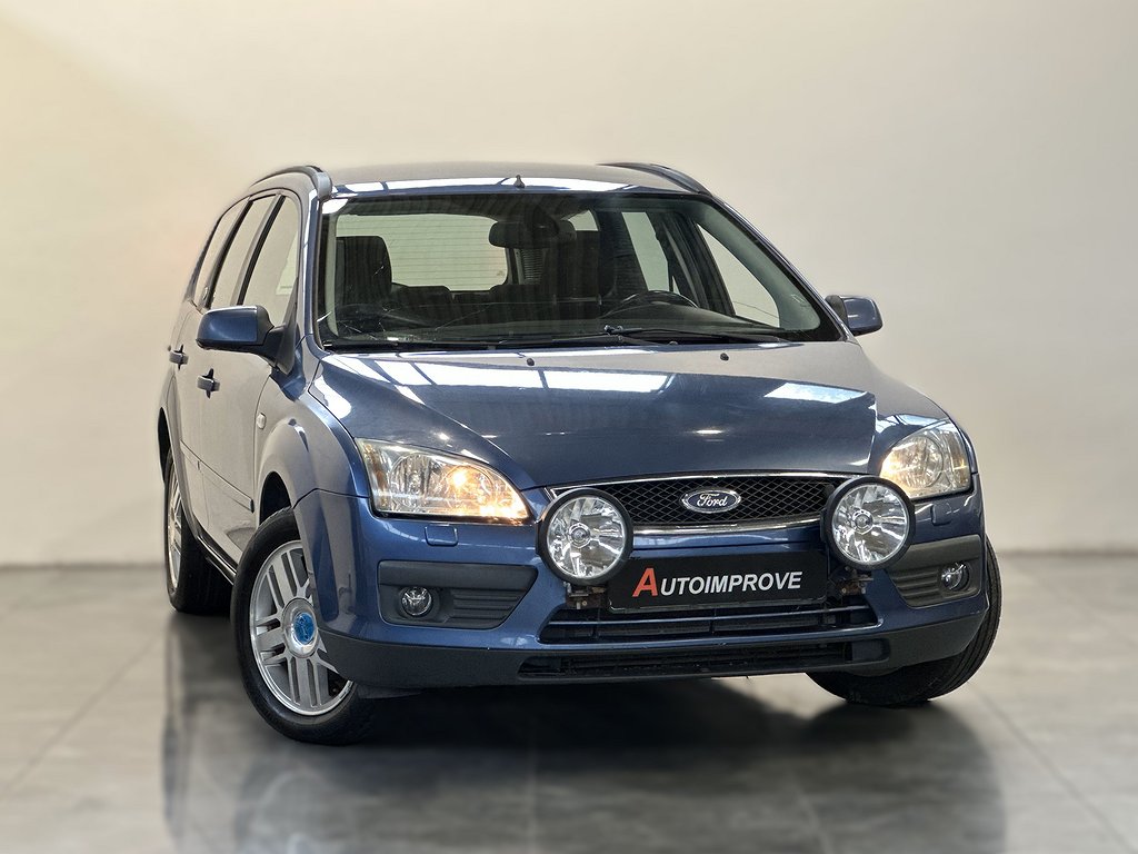 Ford Focus KOMBI 1.8 FLEXIFUEL 125HK 5-VÄXLAD 4-ÄGARE KAMKEDJA