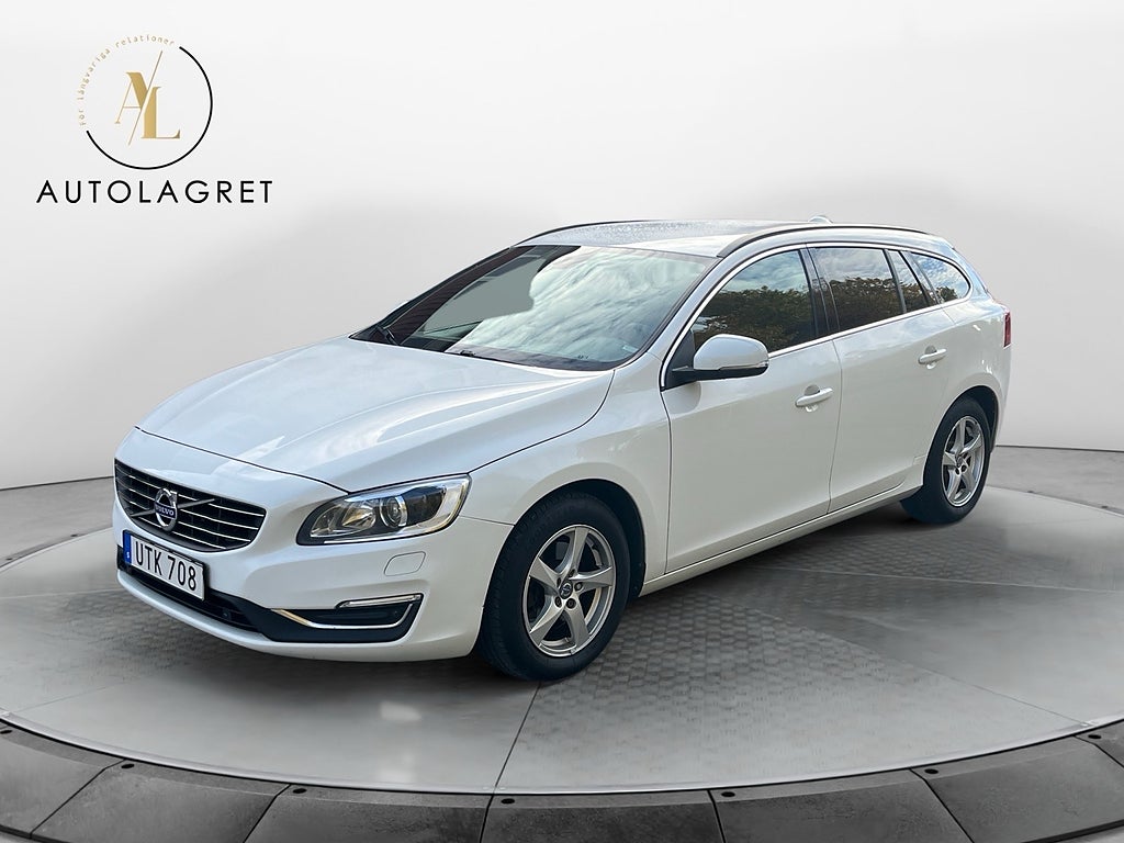 Volvo V60 D3 150HK Kamrembytt Momentum 150hk *KAMPANJ BW*