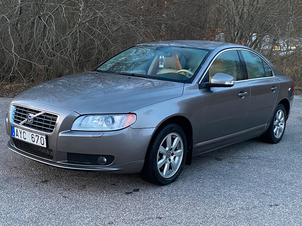 Volvo S80 2.5T Summum