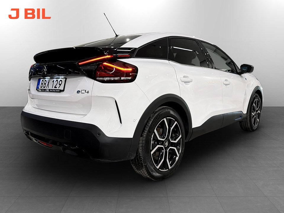 Bild på Citroën e-C4 Shine 50kWh 136hk Aut - B-KAMERA,VÄRMARE,NAV