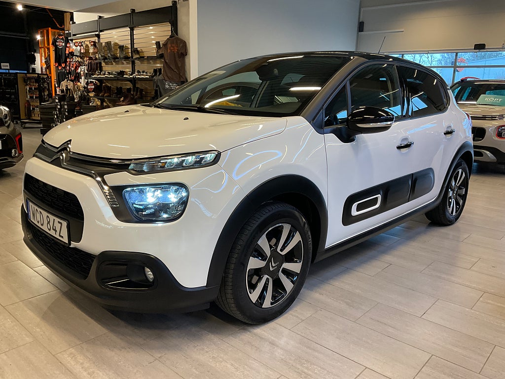 Citroën C3 1.2 PureTech EAT SHINE S&V-hjul 