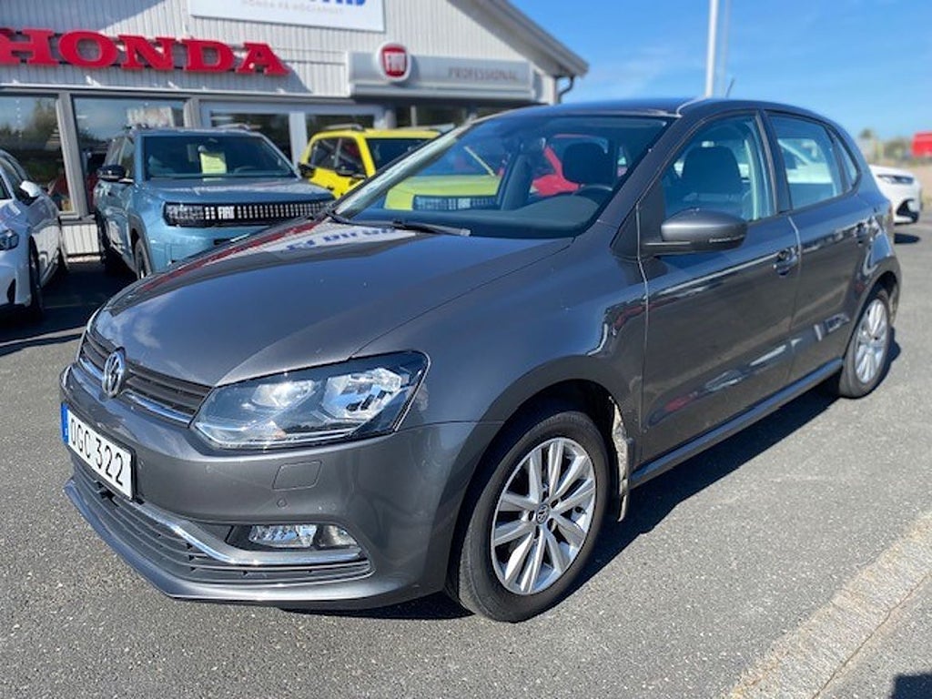 Volkswagen Polo 5-dörrar 1.2, låga mil, mycket fin