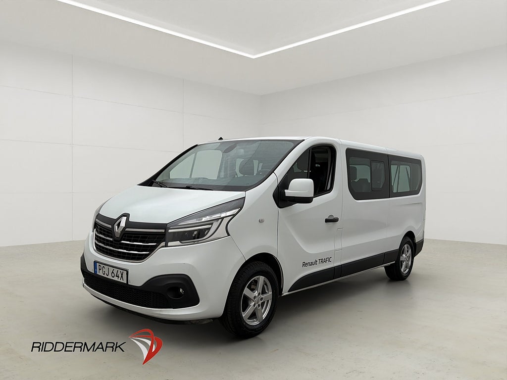 Renault Trafic Grand Kombi 9-Sits Värmare Drag B-Kamera Moms