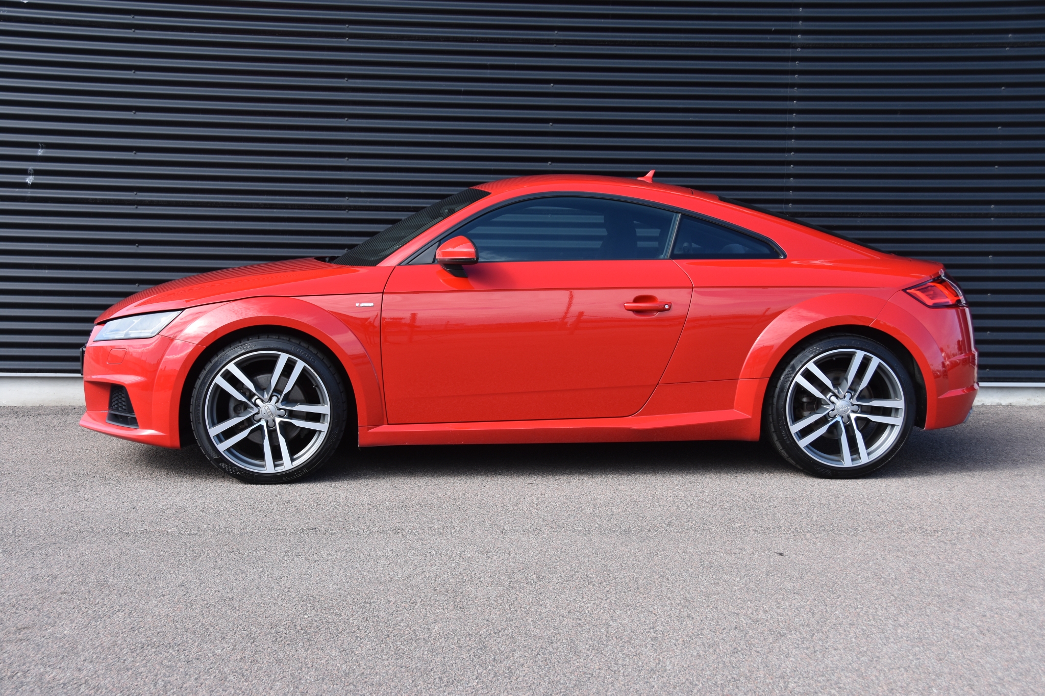 Audi Quattro 2015, bild 3/47