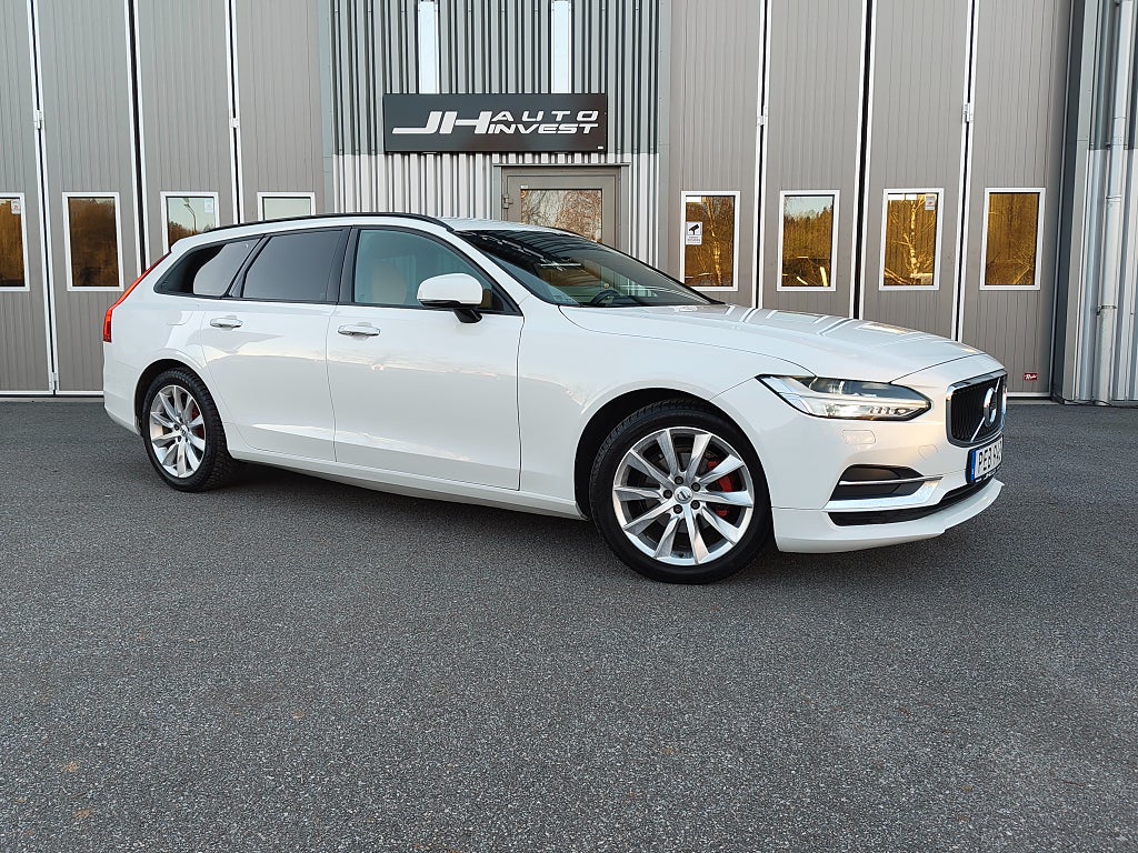 Volvo V90 D3 150 HK Geartronic Svensksåld Värmare Läder 