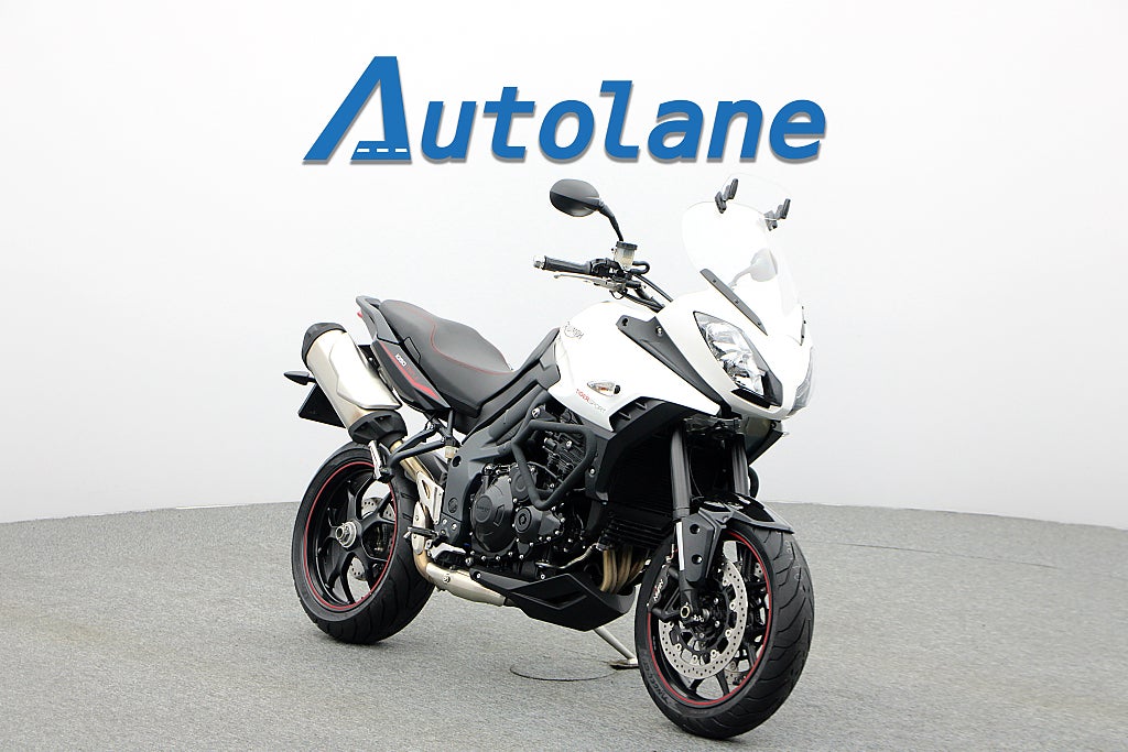 Triumph Tiger Sport 1050 *Nyservad & Nya Däck, Värmehandtag 