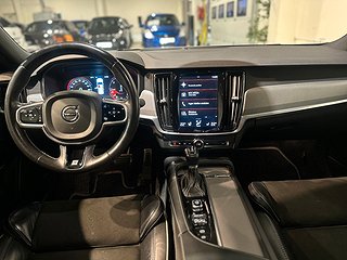 Volvo S90 D5 AWD R-Design Drag Pano Kamera Dvärm GPS VoC SoV