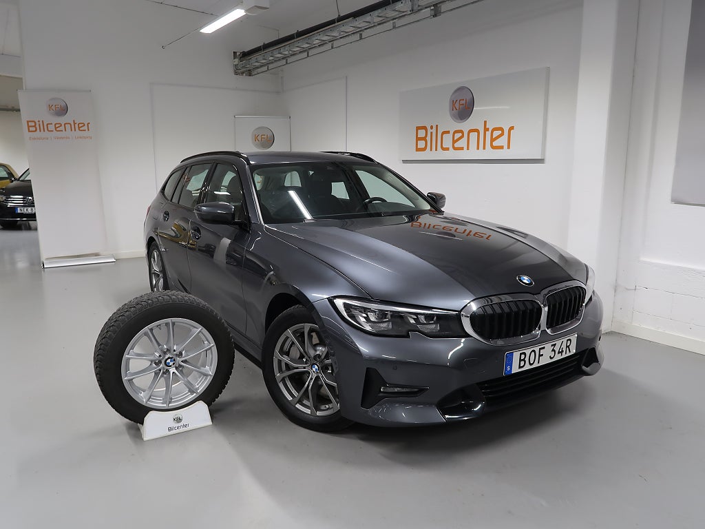 BMW 330e