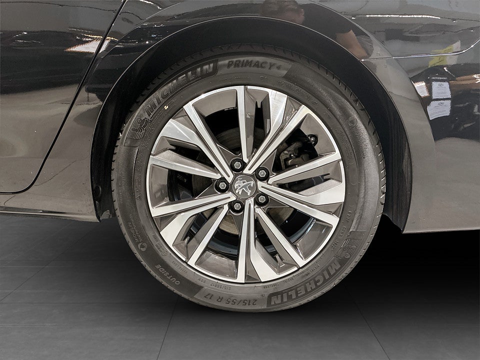 Bild på Peugeot 508 SW Allure Pack 1.2 PT 130hk Aut B-KAMERA NAVI