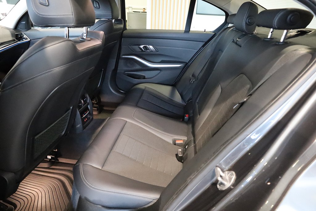 BMW 330e Plug in 292hk Sport line Aut Sedan Leasbar Navi 2020