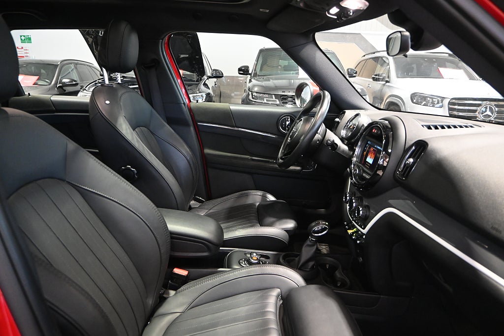 MINI Countryman 2019 - miniatyr 10