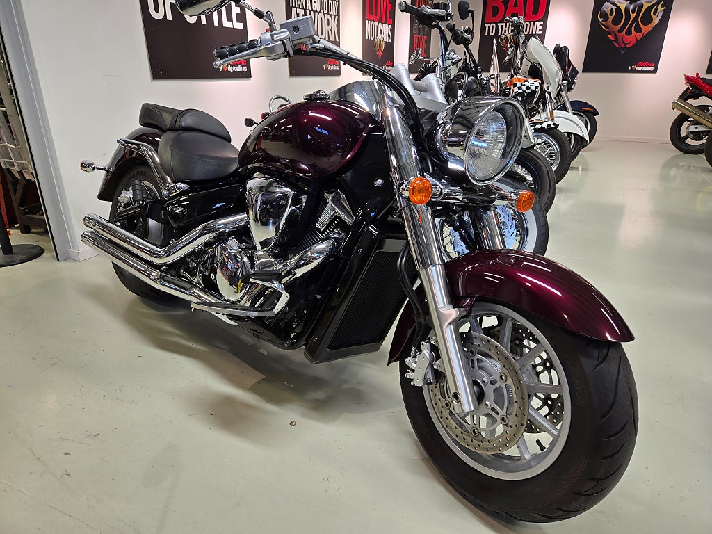 Suzuki C1800 R INTRUDER 