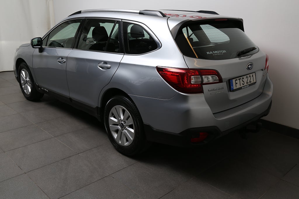 Subaru Outback 2,5i 175hk AWD Aut 1ägare Kamera Motorv Dragkrok 2015