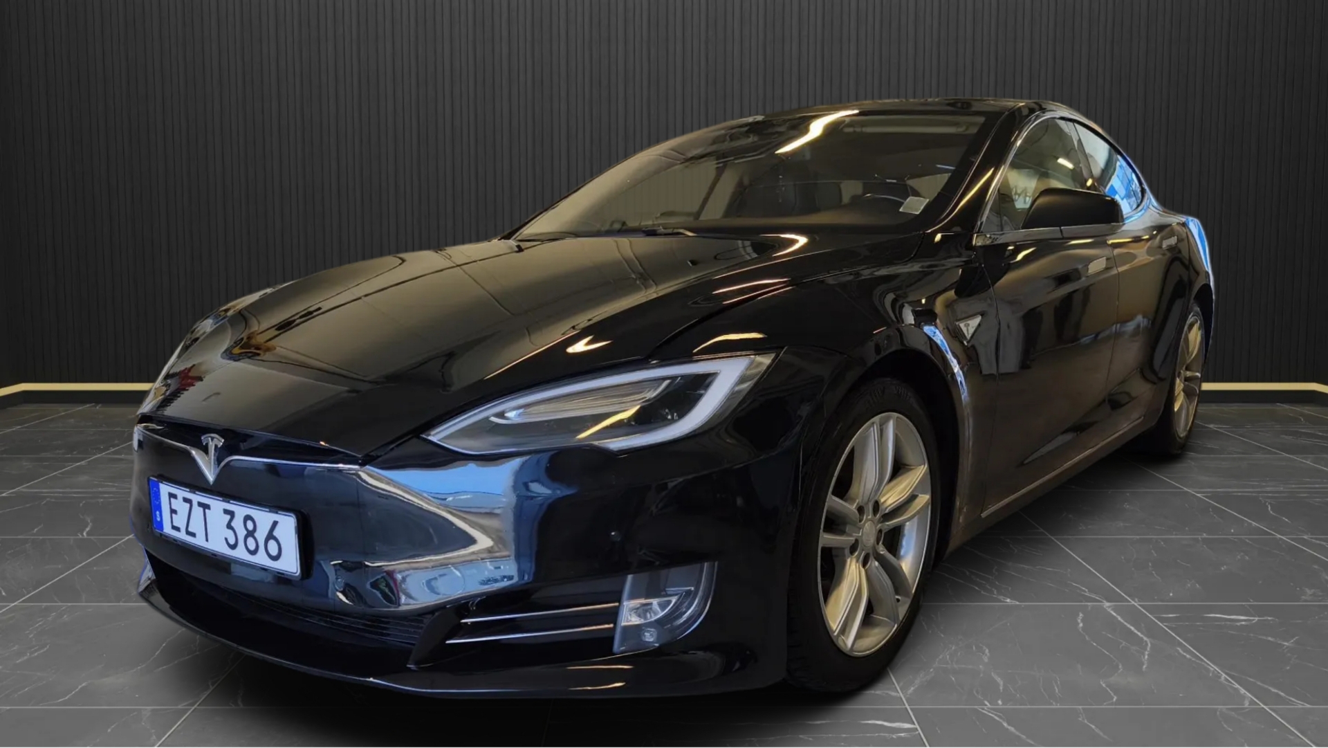 Tesla Model S 2016, bild 2/33