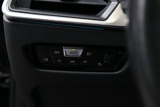 Kombi BMW 330e 12 av 24