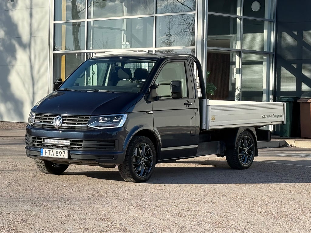 Volkswagen Transporter Chassi flak T32 2.0 TDI 4Motion Euro 6 momsbil/Leasbar