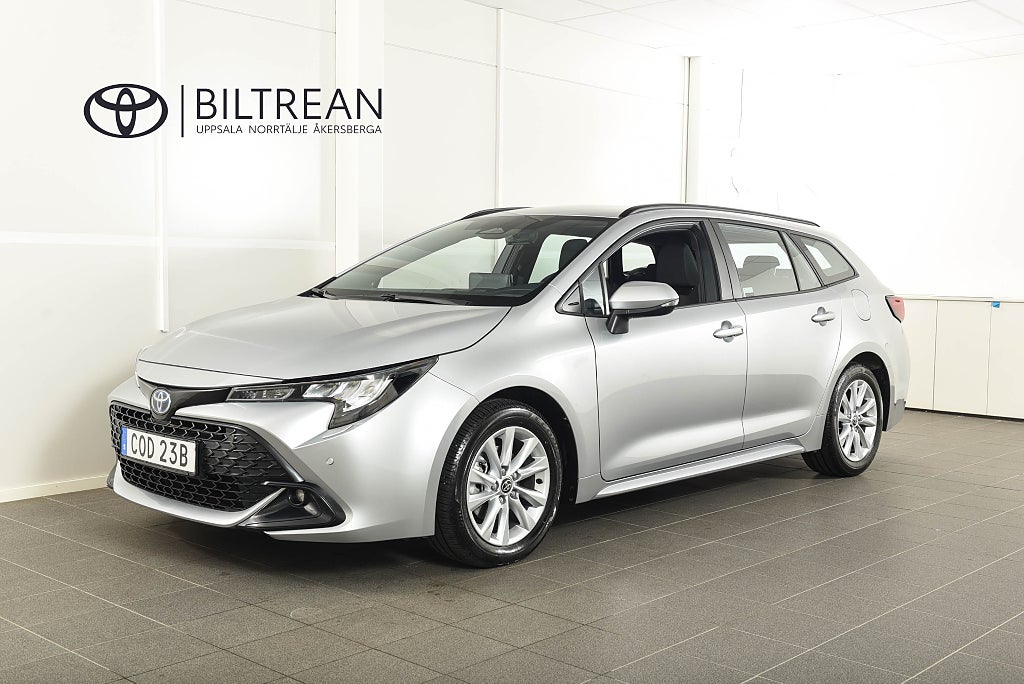 Toyota Corolla Kombi 1,8 Elhybrid Active Plus 140hk Moms Backkamera 