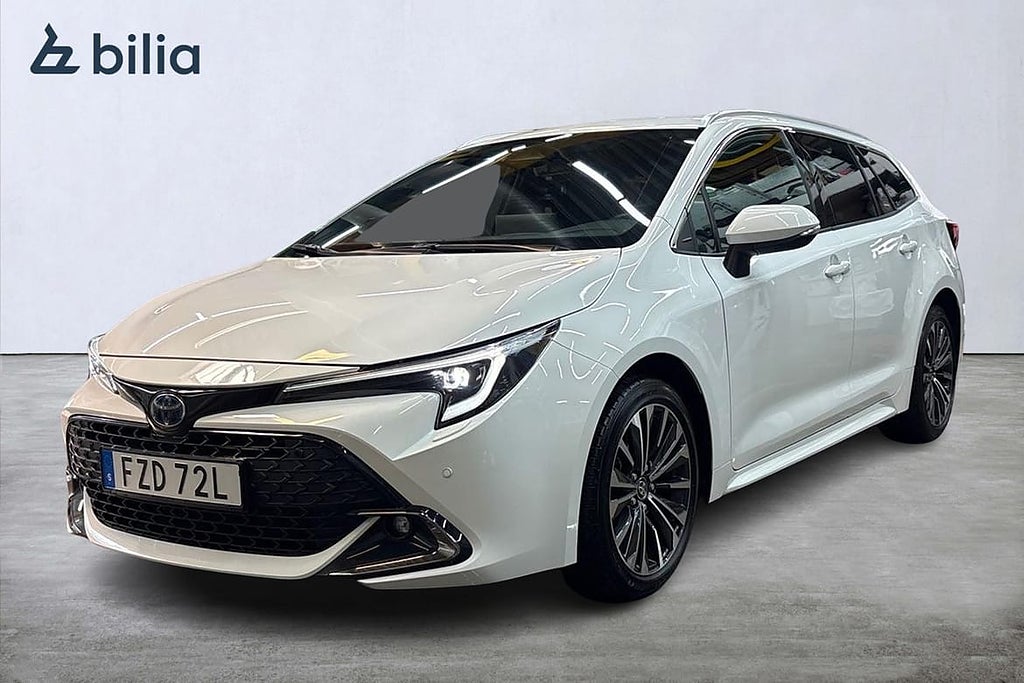 Toyota Corolla 1,8 HYBRID Touring Sports Style Appstyrd V...