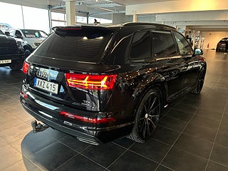 Audi Q7 3.0 TDI V6 Quattro BOSE/Dragkrok/7-sits/Dvärm/MoK – bild 8