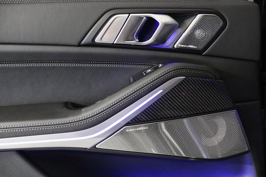 BMW X5 xDrive40i M Sport Innovation Sky Lounge B&W Carbon Luftfjädring