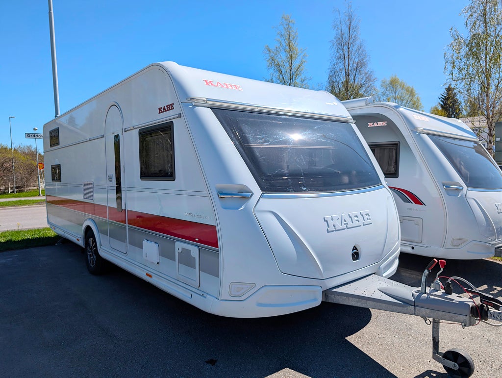 Kabe 600 GLE KS Safir AC / Våningssäng / Pioneer ljudanläggning / Ald