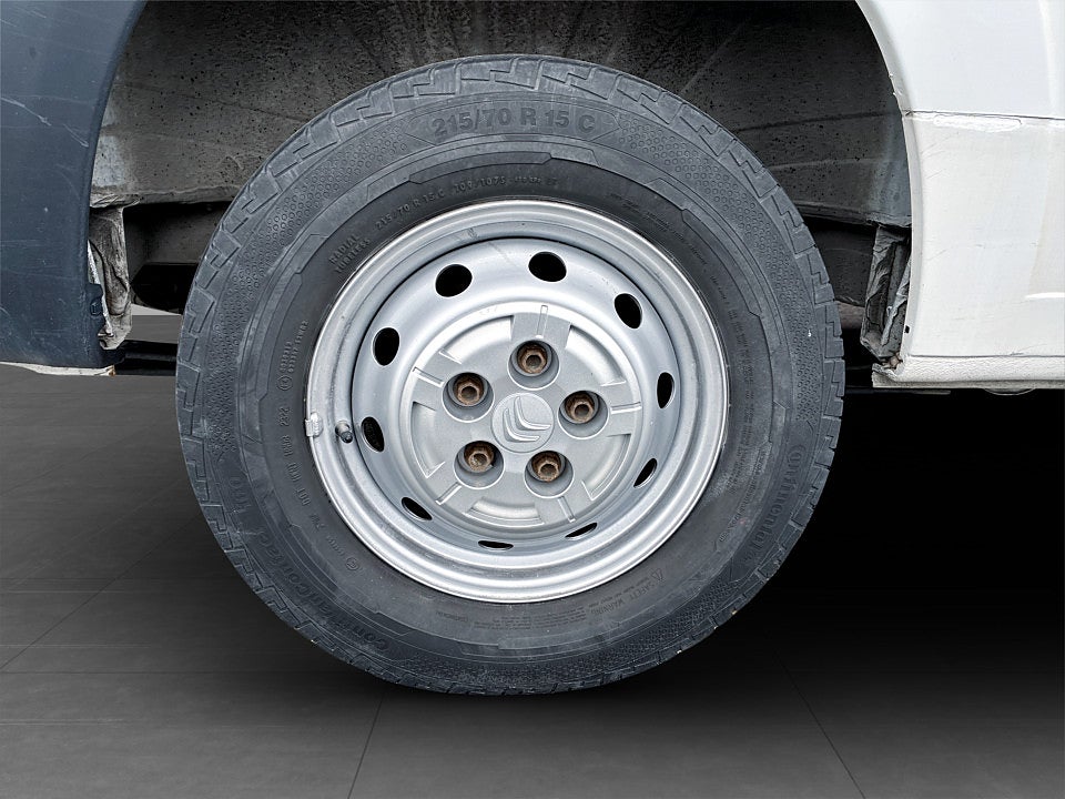 Bild på Peugeot Boxer PRO+ 2.2 BlueHDi 140hk L3H2 DRAG