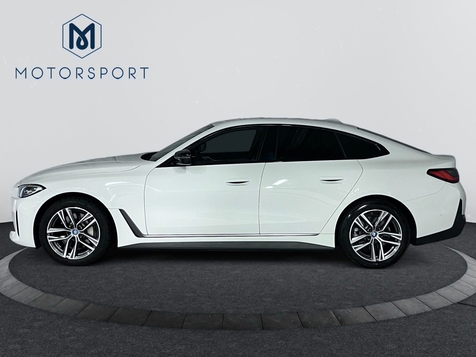 BMW i4 eDrive40 Gran Coupé M-sport 2024, bild 4/57