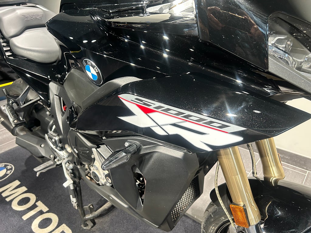 BMW S1000XR /LeoVincé/ConnectedNavigator/1025 mil