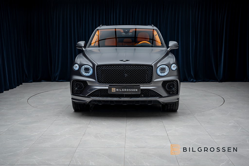Bentley Bentayga 4.0 V8 First Edition Mulliner Blackline Hermes Orange