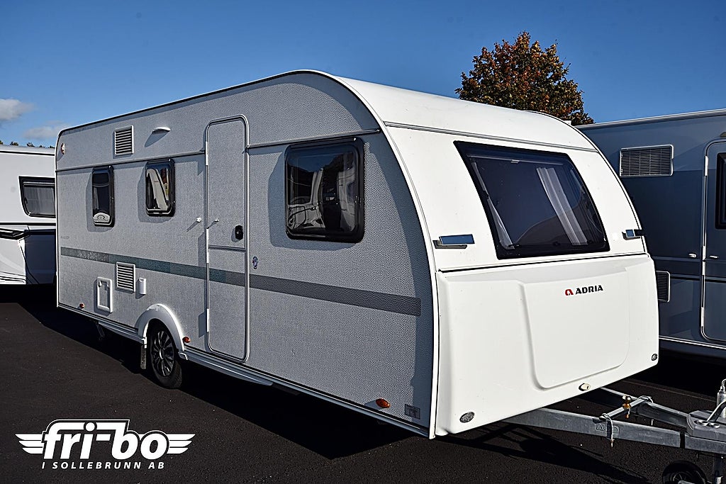 Adria 563 PT Aviva, Barnkammare