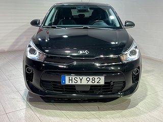 Halvkombi Kia Rio 3 av 23