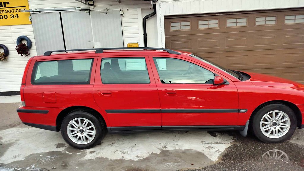 Volvo V70 2.4 Euro 4, ny servad 