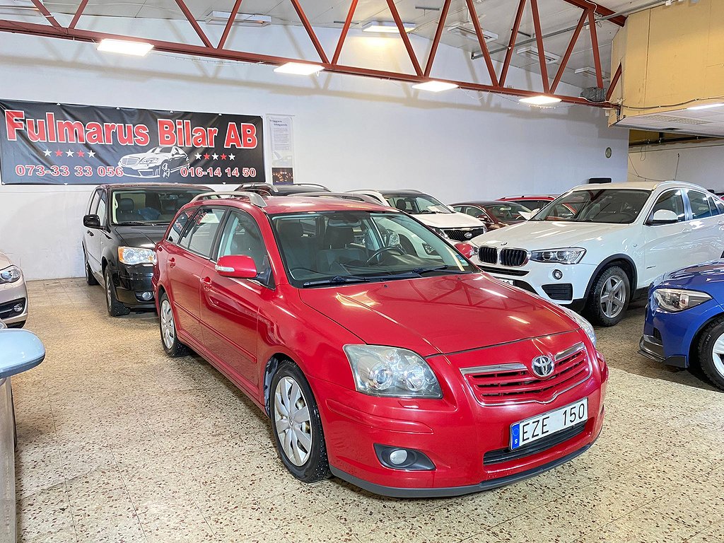 Toyota Avensis 2.0 D-4 VVT-i Ny Besiktigad&  Ny Servad Dragkrok 147HK