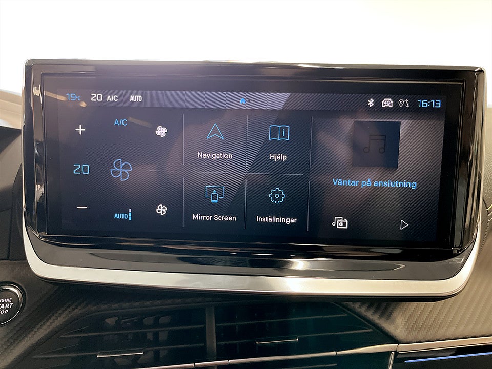 Bild på Peugeot 2008 GT 1.2 PT 130hk Aut B-KAMERA CARPLAY