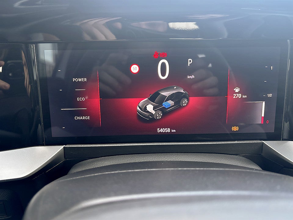 Bild på Opel Mokka GS Hybrid 1.2 Turbo 145hk Aut B-KAMERA CARPLAY