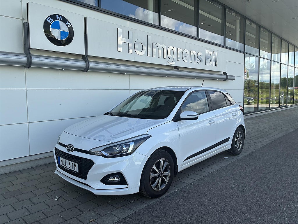 Hyundai i20 1.2 Manuell, 84hk Premium Backkamera CarPlay Farthållare
