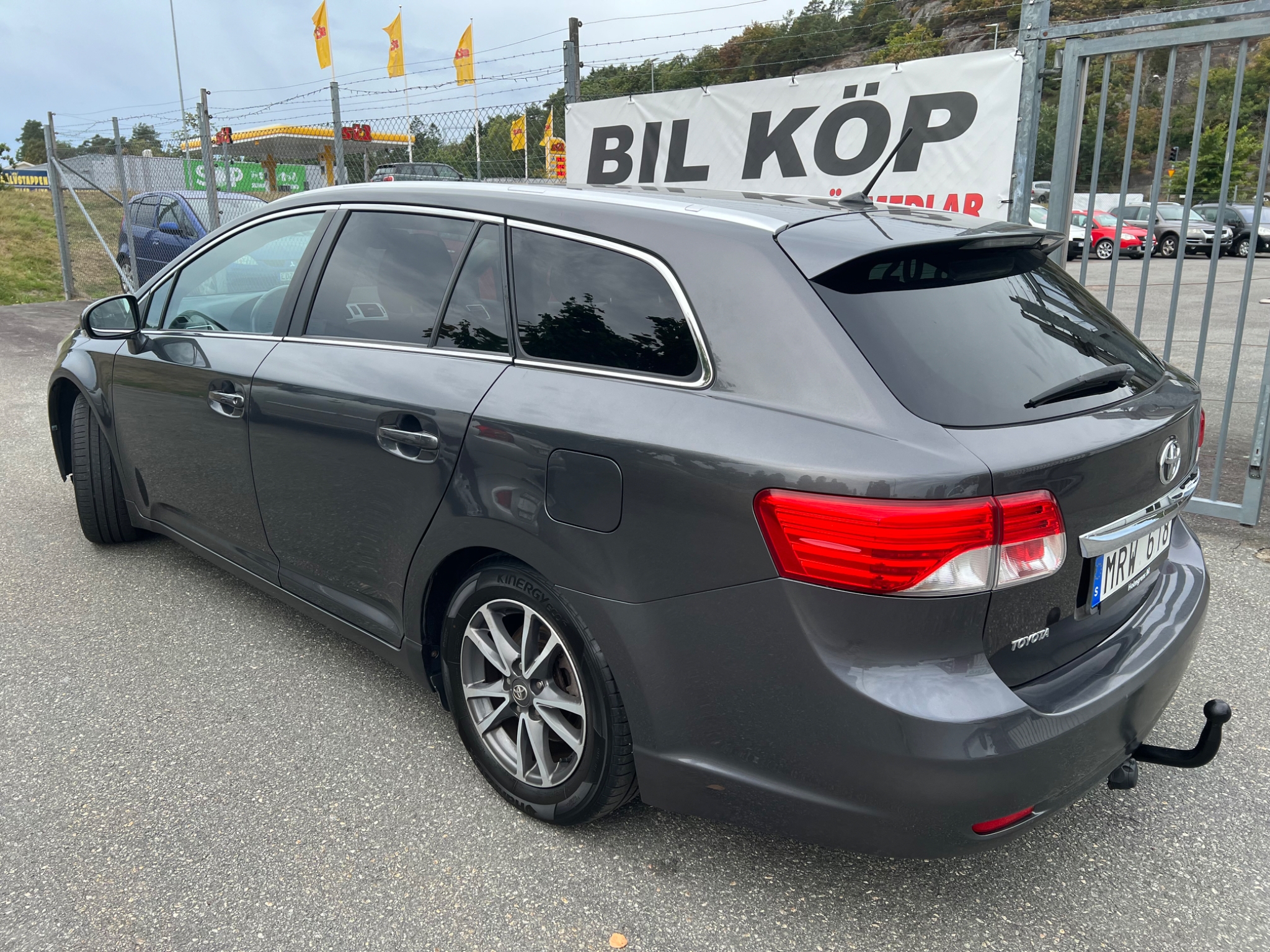 Toyota Avensis 2013, kuva 4/42