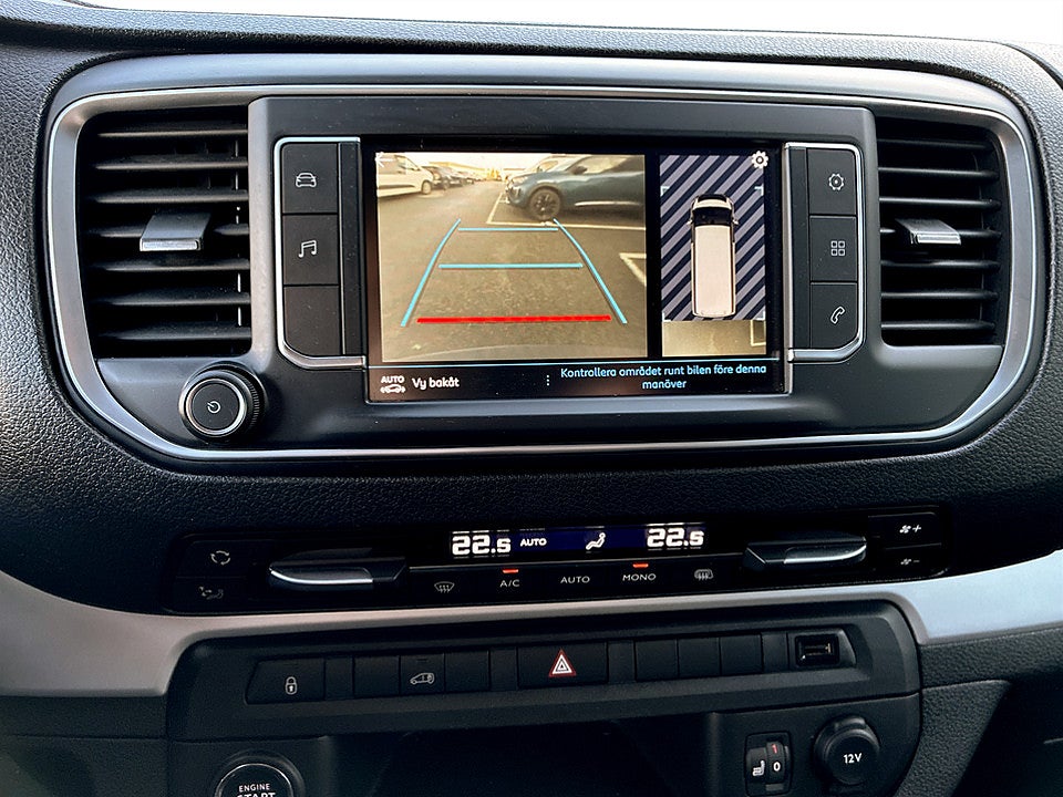 Bild på Peugeot Expert PRO+ 2.0 BHDi 145hk Aut L3 B-KAMERA