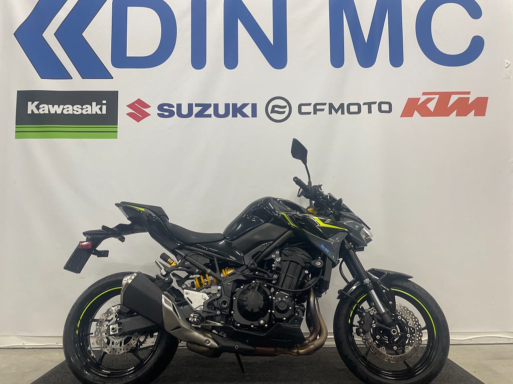Kawasaki Z900 "Öhlins Edition"