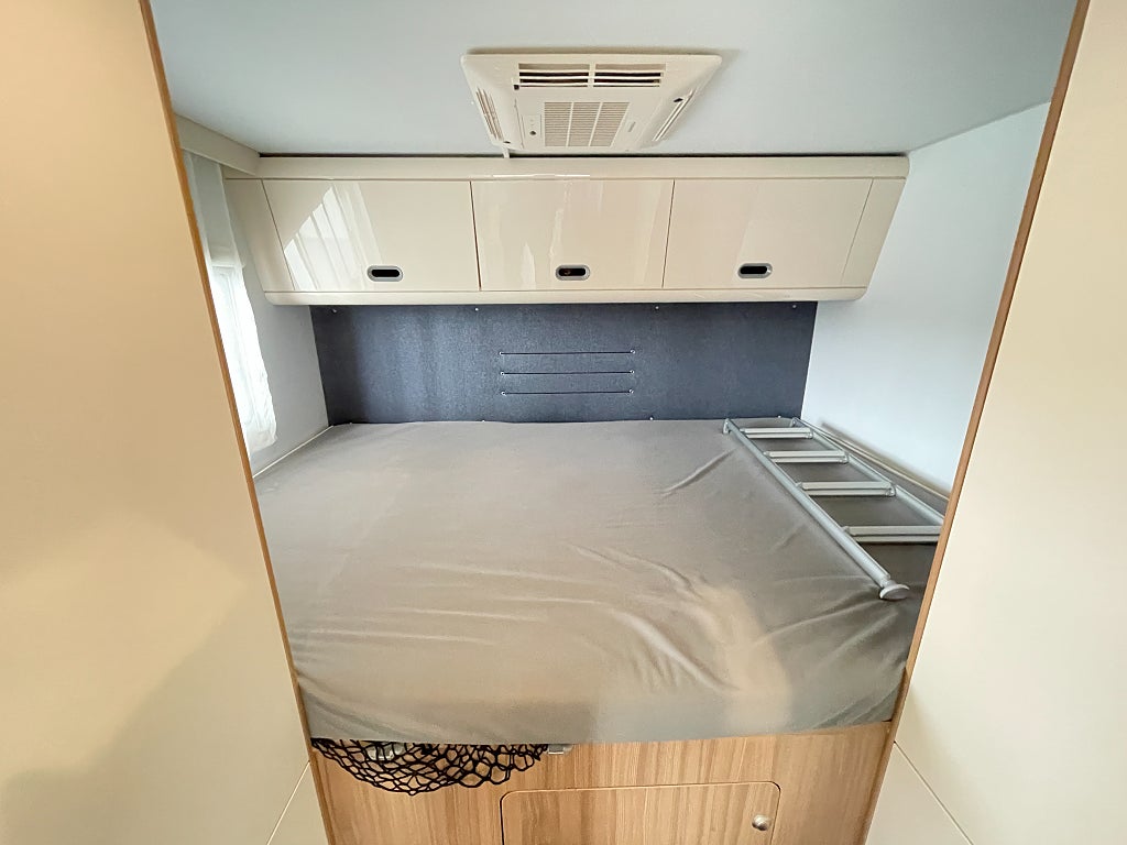 Sun Living A 75 DP / AC-Bodel / Automat / Solcell / 6 bältad / Cykelställ - Sun Living