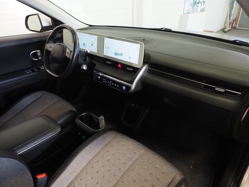 Hyundai IONIQ 5 72.6 kWh Essential | Navigation | Kamera 2022