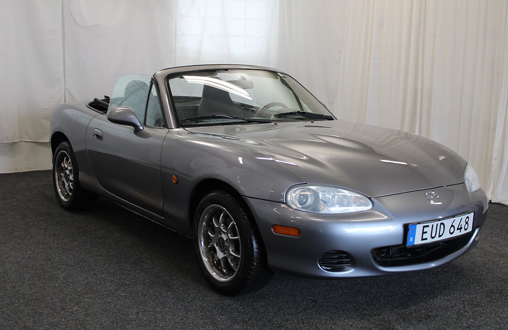 Mazda MX-5 1.6 | Nybesiktigad | Nyservad | 110hk