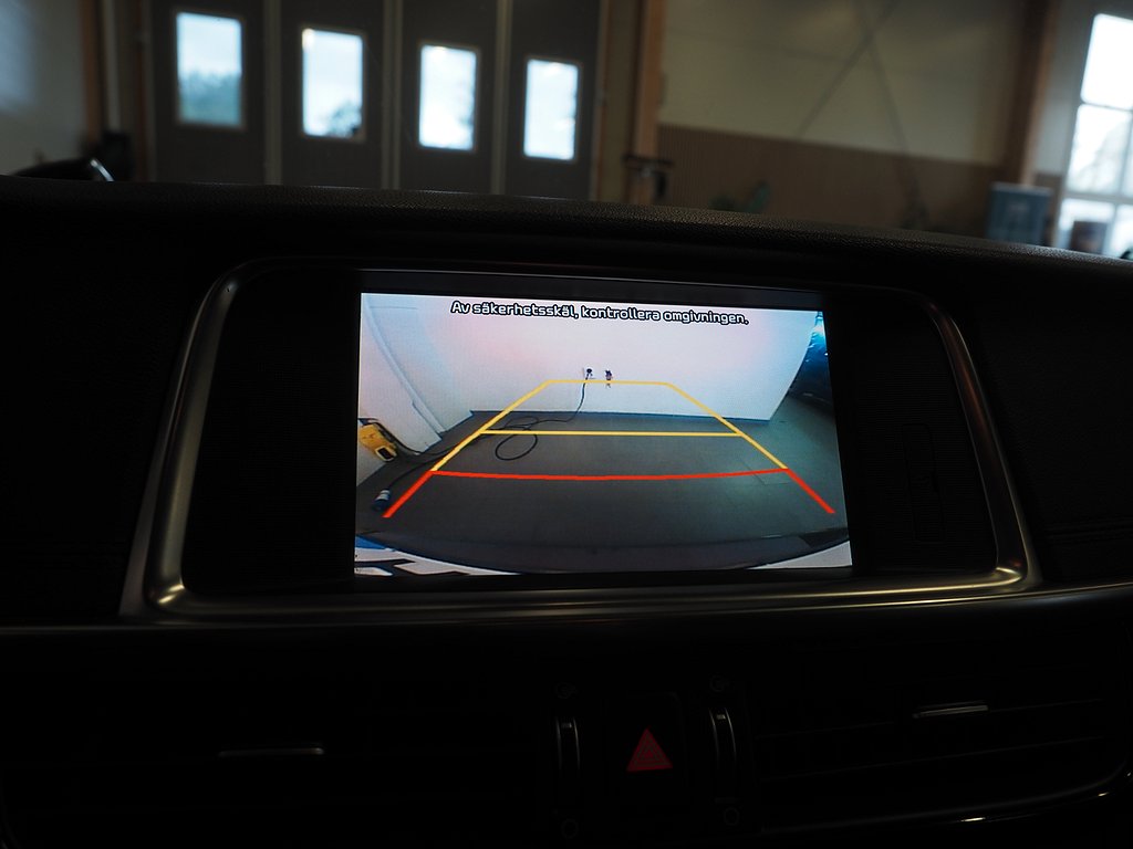 Kia Optima Sport Wagon Plug-in Hybrid Skinn H/K B-Kamera 2018