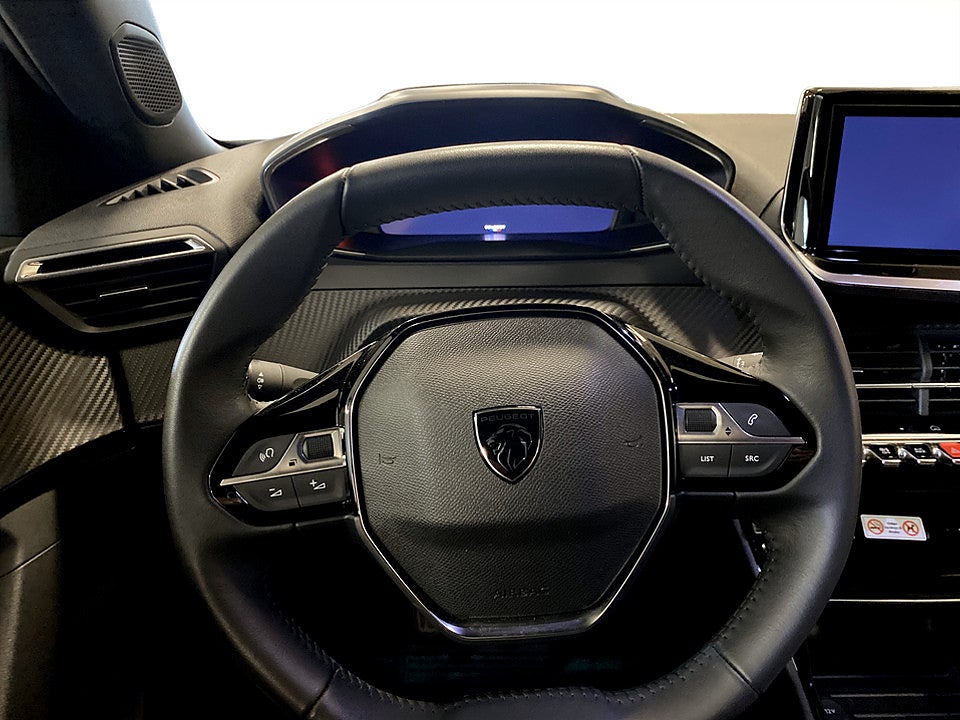 Bild på Peugeot 2008 Allure 1.2 PT 130hk CARPLAY FARTHÅLLARE