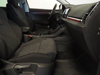 SUV Skoda Karoq 8 av 22