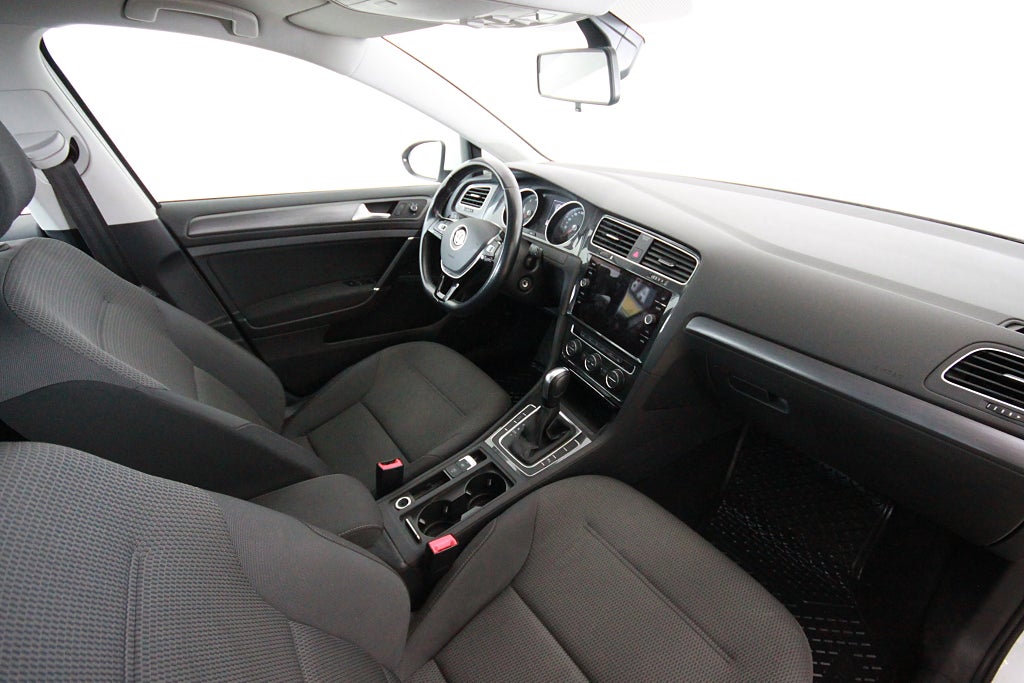 Volkswagen Golf 2020 - miniatyr 4