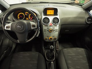 Halvkombi Opel Corsa 14 av 20
