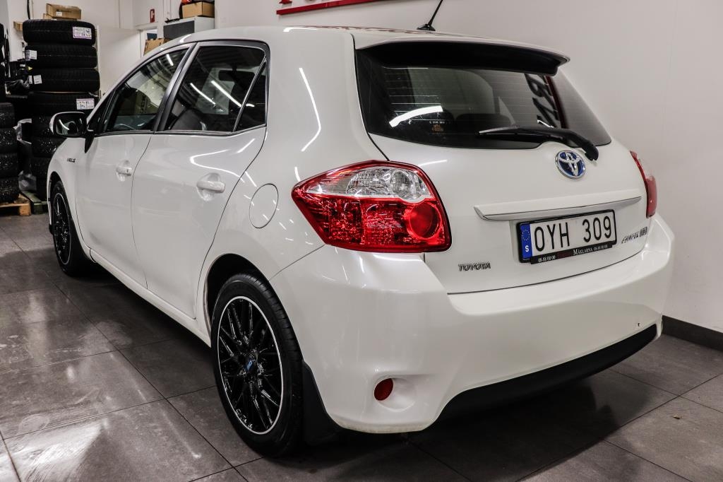 Toyota Auris 2011, kuva 5/44