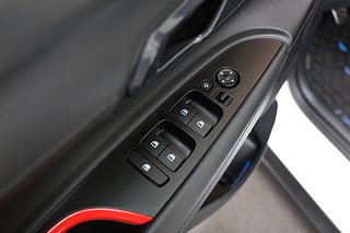 Halvkombi Hyundai i20 8 av 20