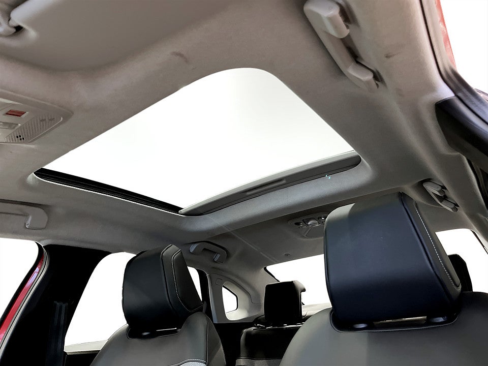 Bild på Citroën e-C4X Shine Exclusive 50 kWh Aut B-KAMERA PANO ELSTOL 136hk